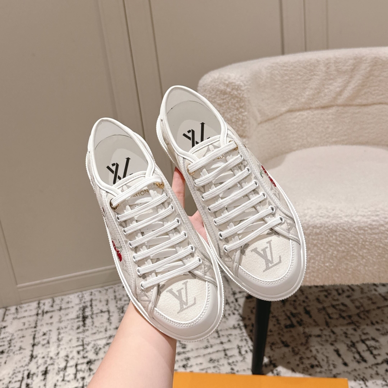 l0vis Vvtt0n low shoes